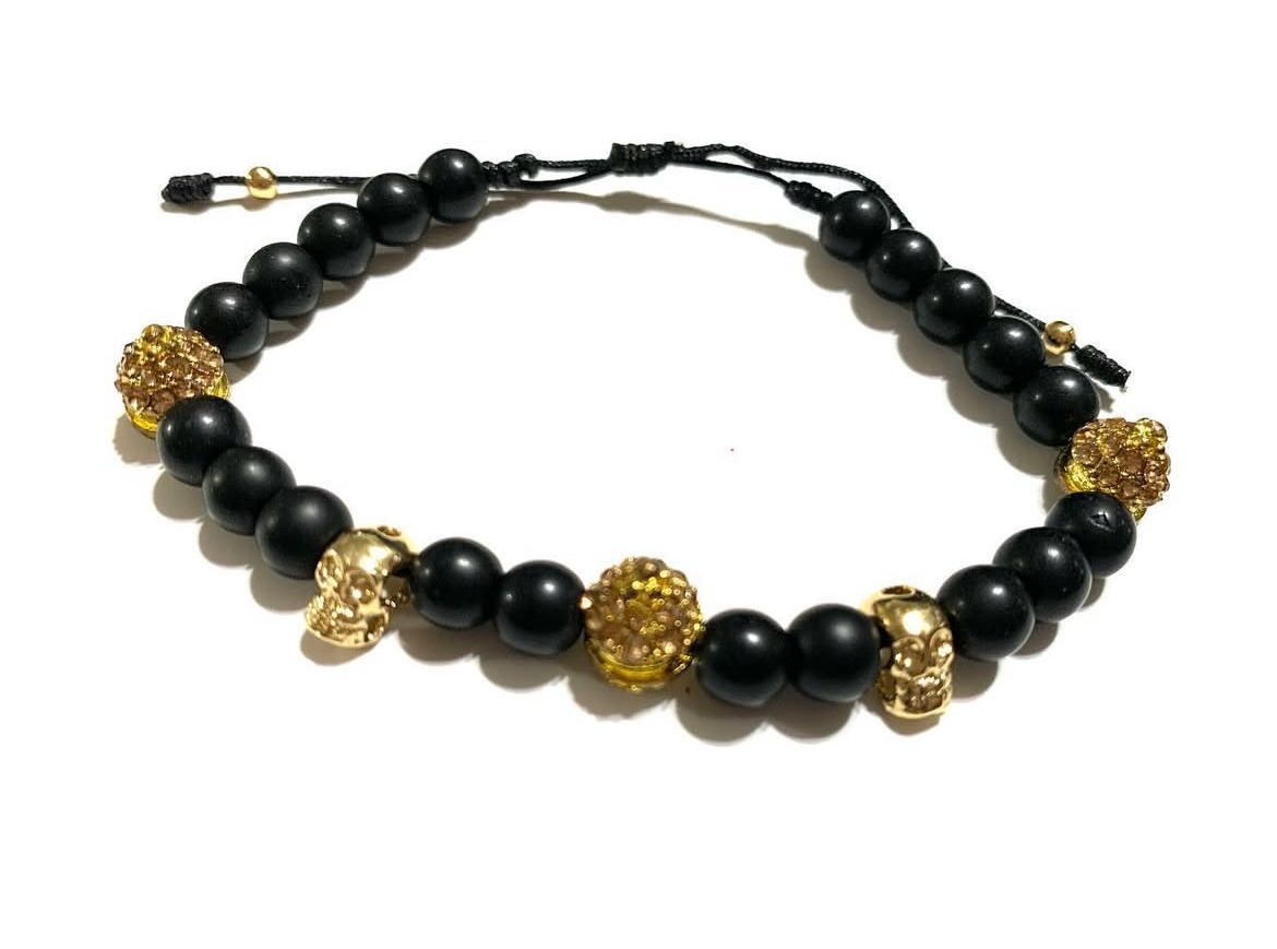 Pulsera de Cuarzo Piedra Volcánica con Calaveras de Rodio y Micro Pavé