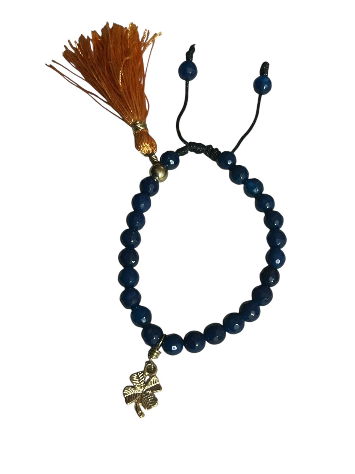 Pulsera de Ágata Azul con Motita Naranja y Dije de Trébol en Chapa