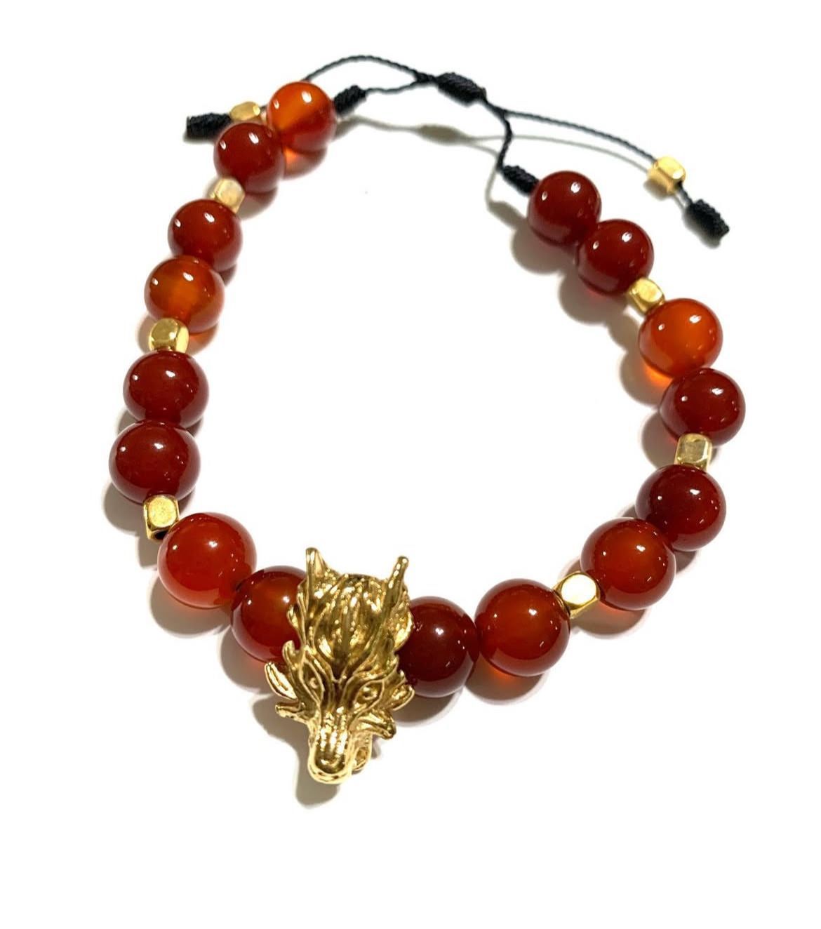 Pulsera de Cuarzo Cornalina con Dragón en Chapa de Oro